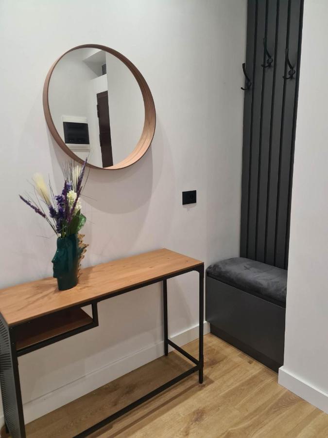 Grey Luxury Apartment Gjirokastër Esterno foto